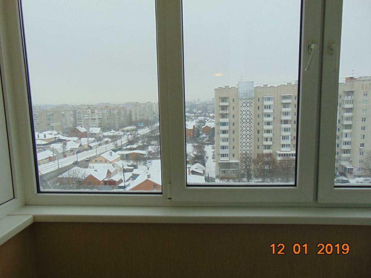 Uutnaya Quartira V Rajone Meduniversiteta Apartment Vinnytsia Bagian luar foto